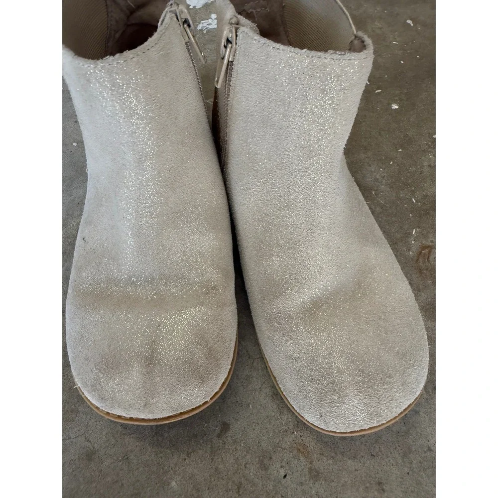 Livie & Luca Girls Champagne Gold Glitter Metallic Suede Ankle Boots Size 3